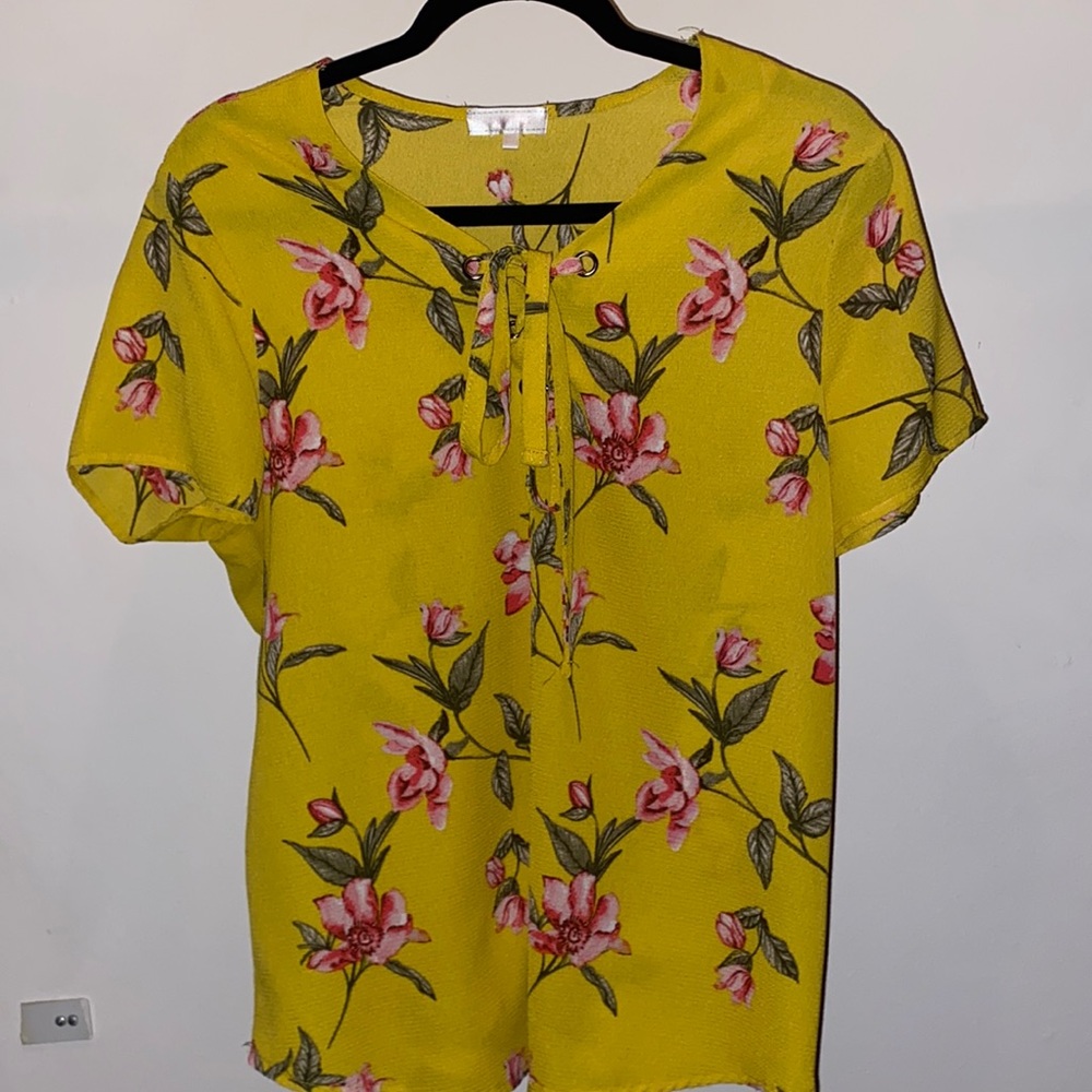 Size 1X Stella Tweed Yellow Foral Print Blouse
